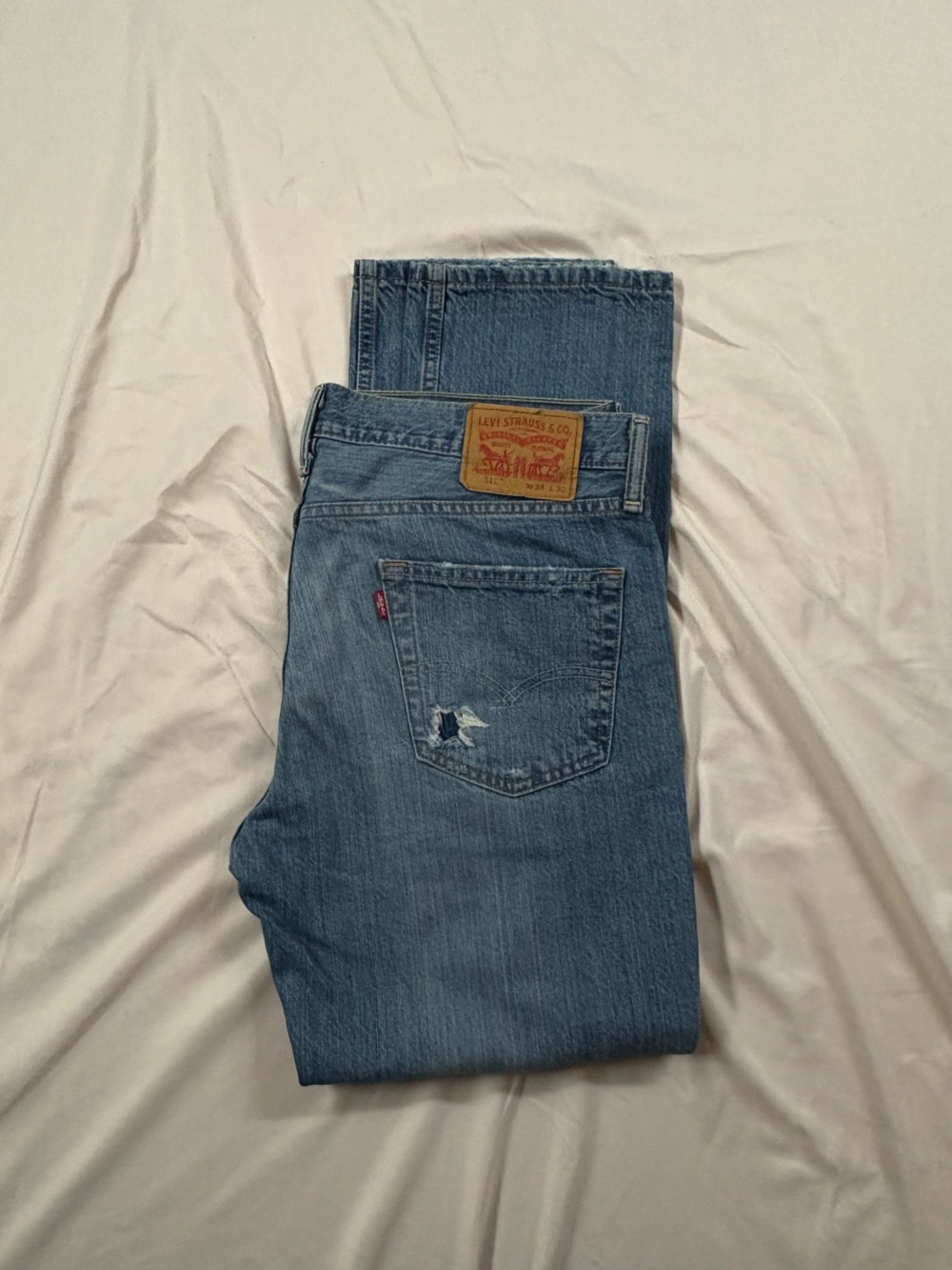 Levi's Men's Light Blue Straight Leg Denim Jeans